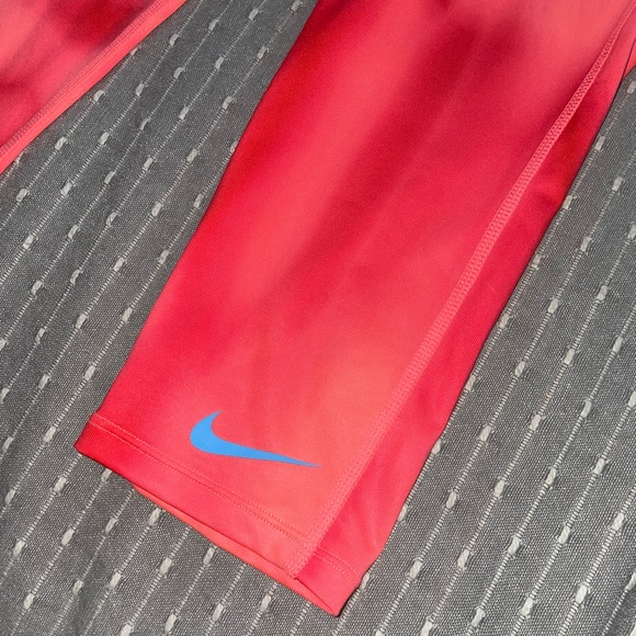 Nike Pro Capri Girls Leggings - Picture 4 of 7